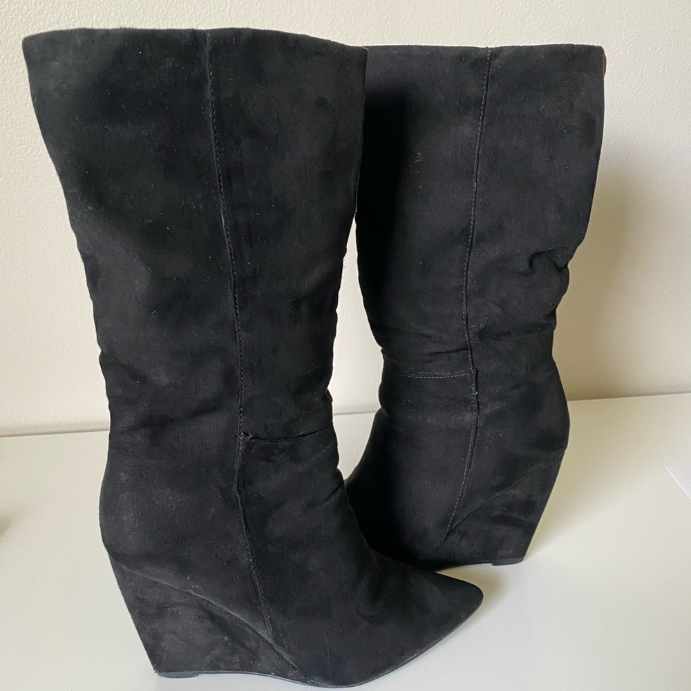 Forever 21 Black Wedge Slouch mid calf bootie